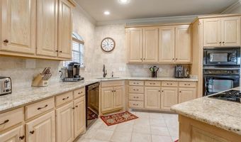 1717 Woodridge Ct, Aledo, TX 76008