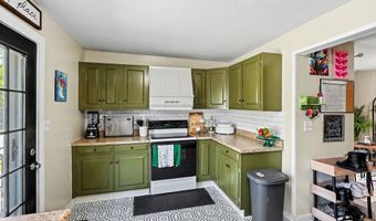 576 S Main St, Adrian, MI 49221