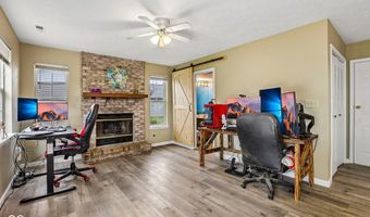 102 Westview Pl, Bargersville, IN 46106