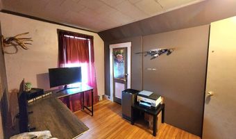 18 Demers St, Berlin, NH 03570