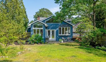 309 Foreside Rd, Falmouth, ME 04105