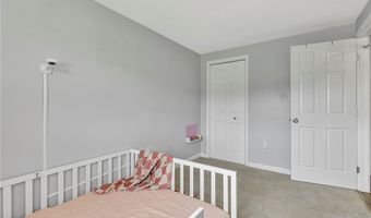 1102 Queens Mill Rd, Aliquippa, PA 15001
