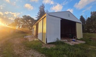 63798 220th St, Austin, MN 55912
