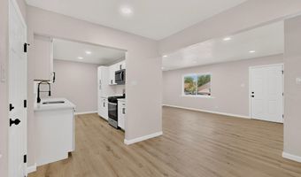 6026 Aspen Ave NE, Albuquerque, NM 87110