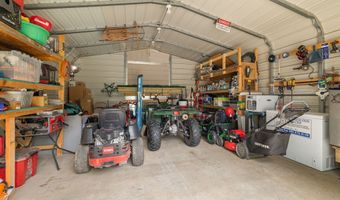 14231 Dykeland Rd, Amelia Court House, VA 23002