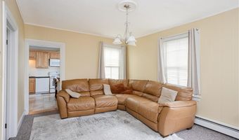 85 Mill St, Newport, RI 02840