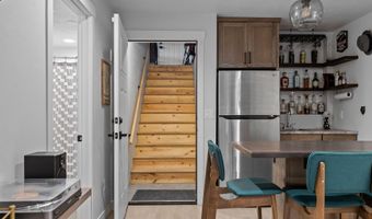 W5553 HOELZEL Way, Appleton, WI 54915