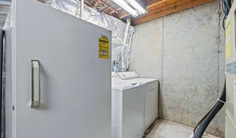 11327 BROKEN BOW Ct, Beltsville, MD 20705