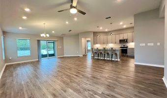 1572 MATTIE POINTE Pl, Auburndale, FL 33823