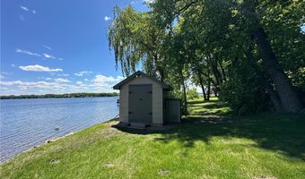 12296 Hart Ave NW, Annandale, MN 55302