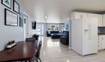 2087 NE Mistletoe Ct 1 & 2, Bend, OR 97701