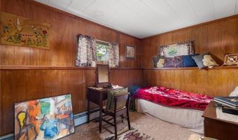 2 N Spruce St, East Providence, RI 02914