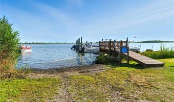 130 S Niantic Dr, Charlestown, RI 02813