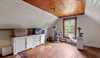 206 Lewis Hill Rd, Bethlehem, NH 03574