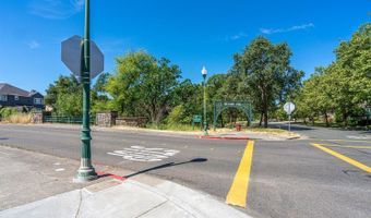 1416 Nighthawk Dr, Santa Rosa, CA 95409