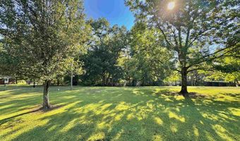 20 Creekside Dr, Anderson, AL 35610