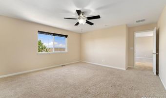 5049 S Ukraine St, Aurora, CO 80015