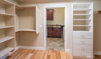 3308 N Acre Ln, Boise, ID 83704