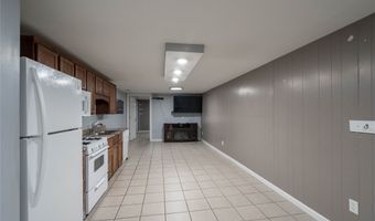 825 SE 4th St, Ankeny, IA 50021
