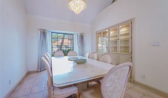 14 Sawgrass Ct, Las Vegas, NV 89113