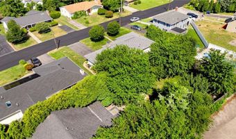 30 Oak Grove Blvd, North Providence, RI 02911