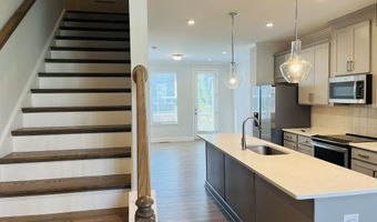 2638 Creekside, Atlanta, GA 30318