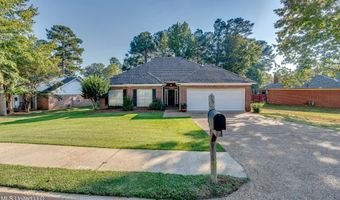 213 Boxwood Cir, Brandon, MS 39047