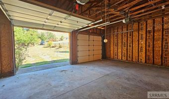 53 Runnin Bear Rd, Carmen, ID 83462