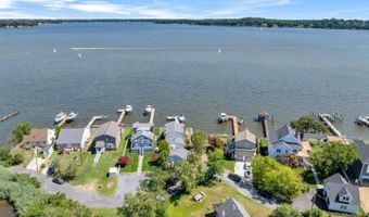 1069 SHORE ACRES Rd, Arnold, MD 21012