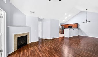 53 Harvest Way, Fitchburg, WI 53711