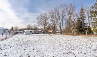 2025 S Plaza Dr, Akron, OH 44319