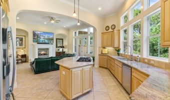5569 Pepperwood Rd, Santa Rosa, CA 95409