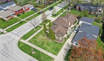 1005 E Orchard St, Arlington Heights, IL 60005