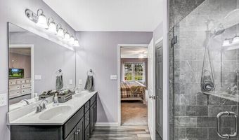 209 Brittany Dr, Albrightsville, PA 18210