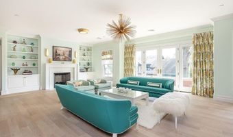 78 Rhode Island Ave 6, Newport, RI 02840