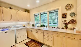 8050 Wilderness Trl NE, Ada, MI 49301