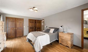 4 Intrepid Ln, Jamestown, RI 02835