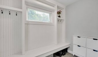 38 Concord Rd, Billerica, MA 01821