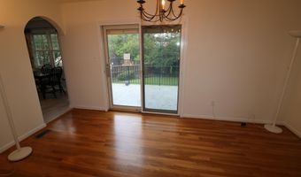 6113 DUNLEER Ct, Bethesda, MD 20817