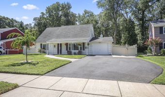 47 Overlea Ln, Aberdeen, NJ 07747