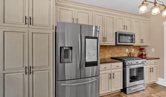 28 Golden Eagle Dr, Adairsville, GA 30103