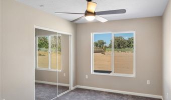 15155 Pocahantas St, Apple Valley, CA 92307