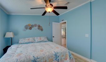 550 Tarpon Dr, Barefoot Bay, FL 32976