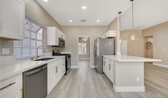 419 Viewmont Dr, Henderson, NV 89015