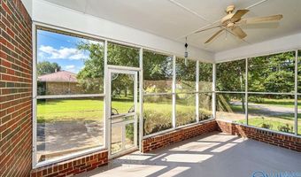 806 6th St NE, Arab, AL 35016