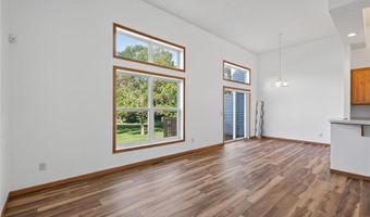 6406 157th St W, Apple Valley, MN 55124