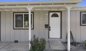 2665 E St, Springfield, OR 97477