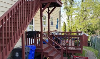 687-689 W Main St, Branford, CT 06405