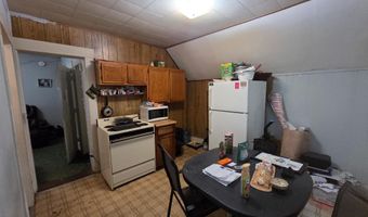 83 Merchant St, Barre, VT 05641