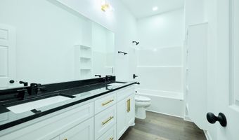 4007 Creek Top, Bauxite, AR 72011